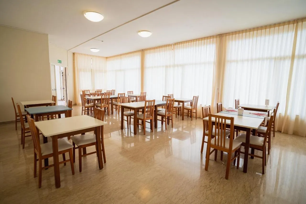 Hotel Happy Μιλάνο Μαριτίμα